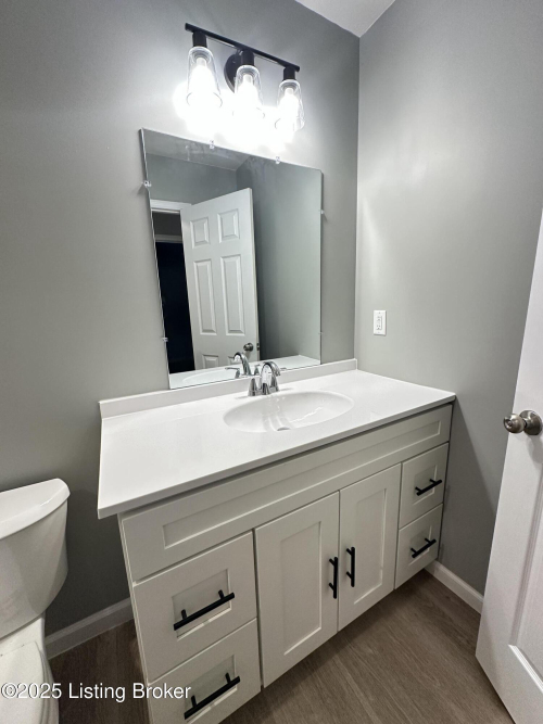 Listing Image 21
