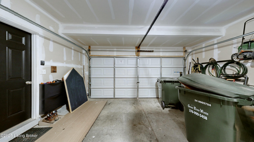 Listing Image 30