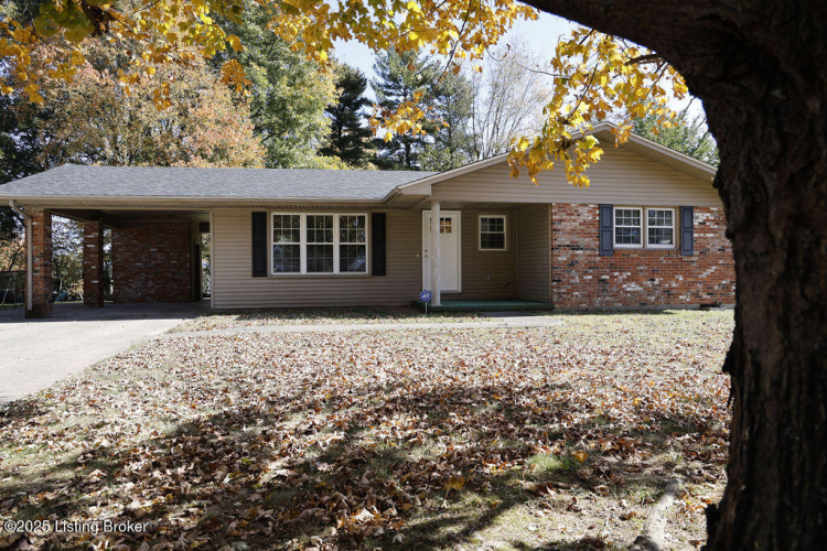 Listing Image 7