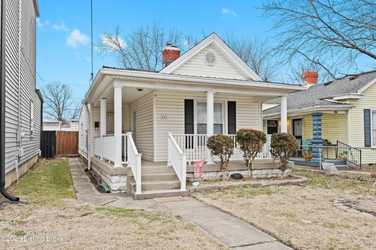 Listing Image 3