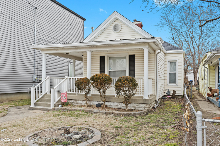 Listing Image 4