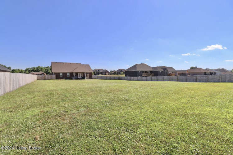 Listing Image 28