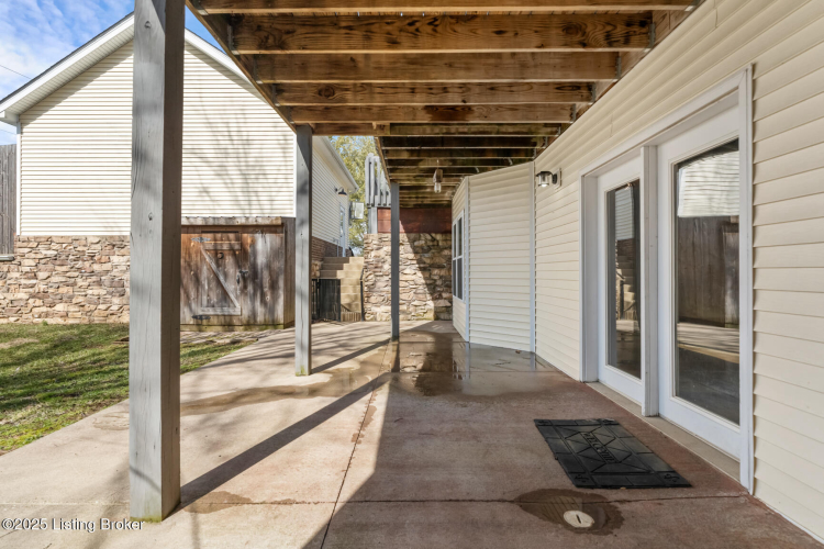 Listing Image 45
