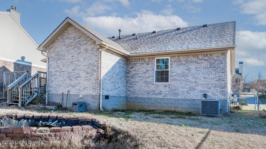 Listing Image 24