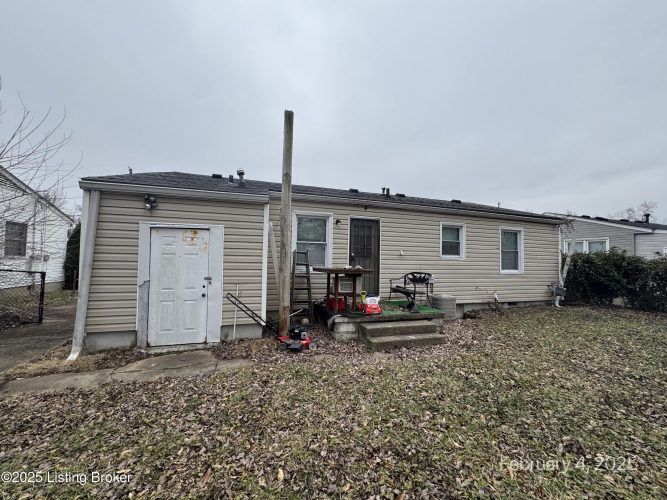 Listing Image 13