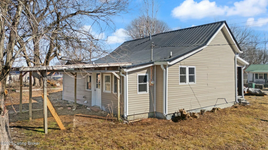 Listing Image 23