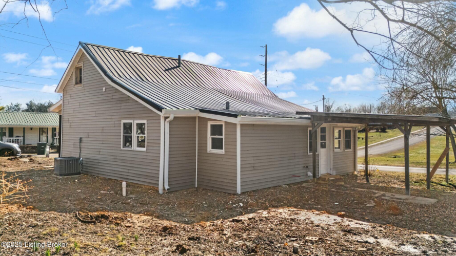 Listing Image 27