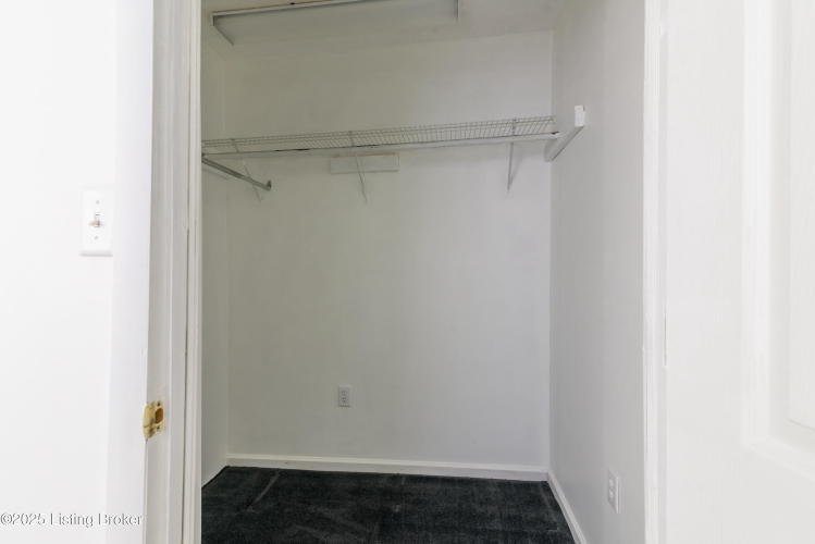 Listing Image 87
