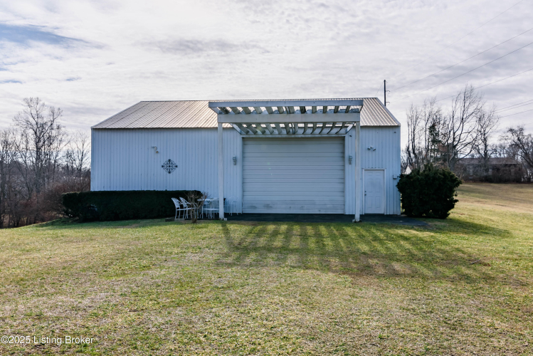 Listing Image 89