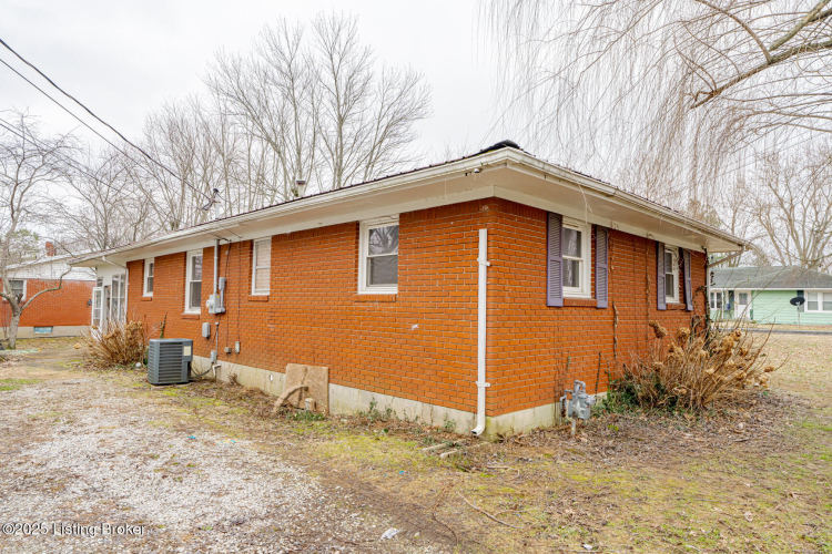 Listing Image 28