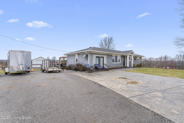 Listing Image 52