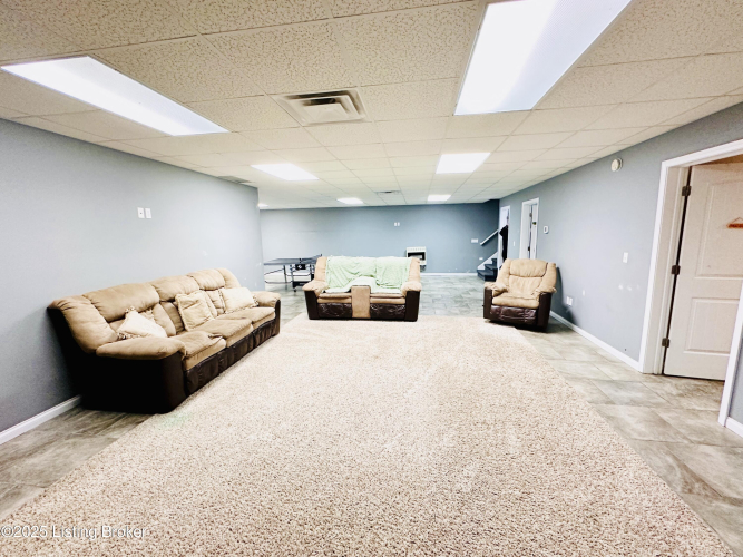 Listing Image 120