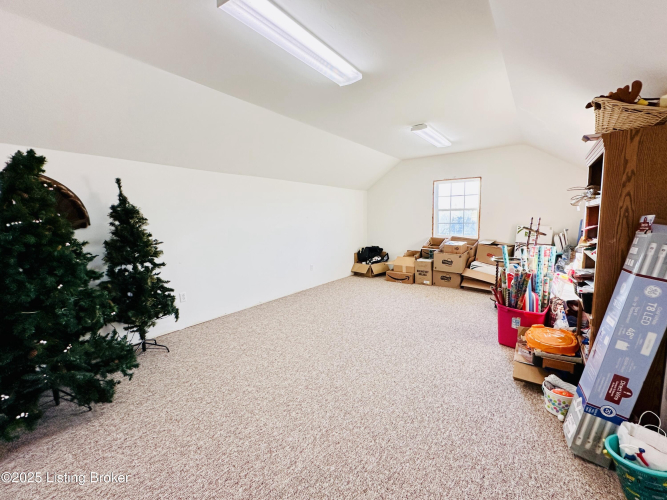 Listing Image 127