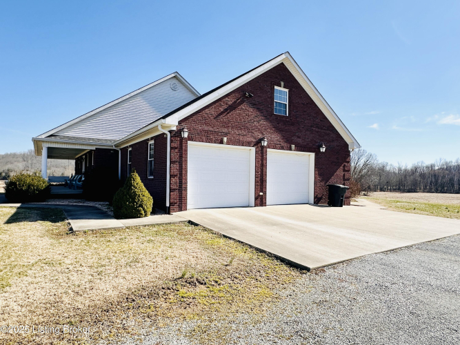 Listing Image 46