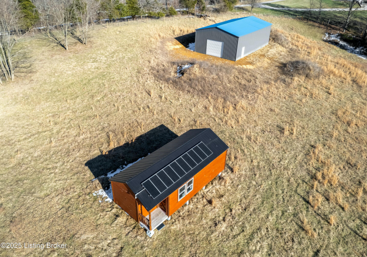 Listing Image 16