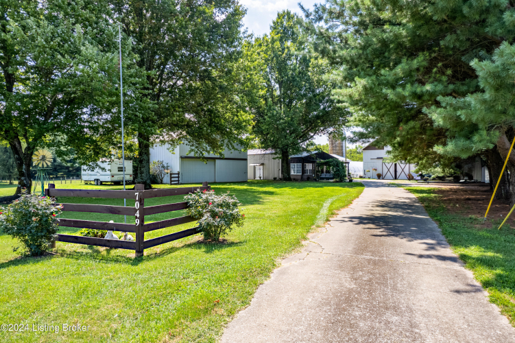 Listing Image 49