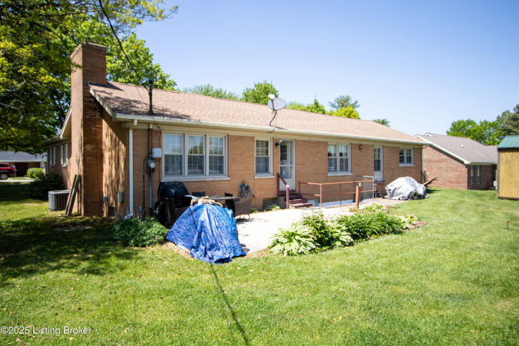 Listing Image 18