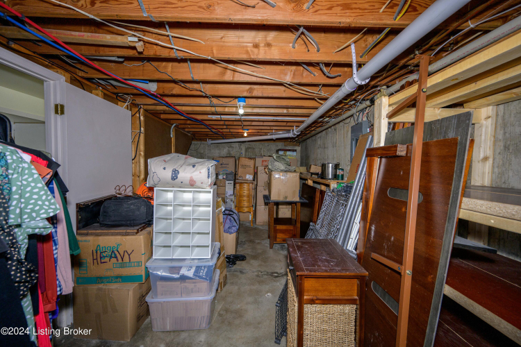 Listing Image 61