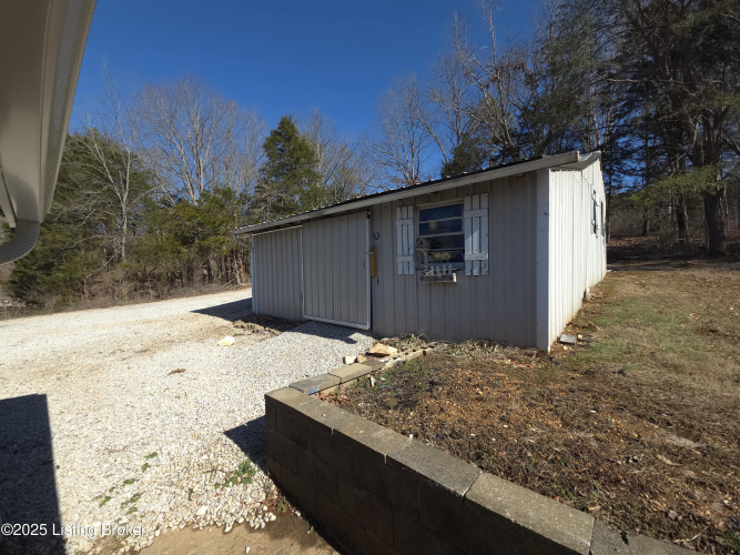 Listing Image 21