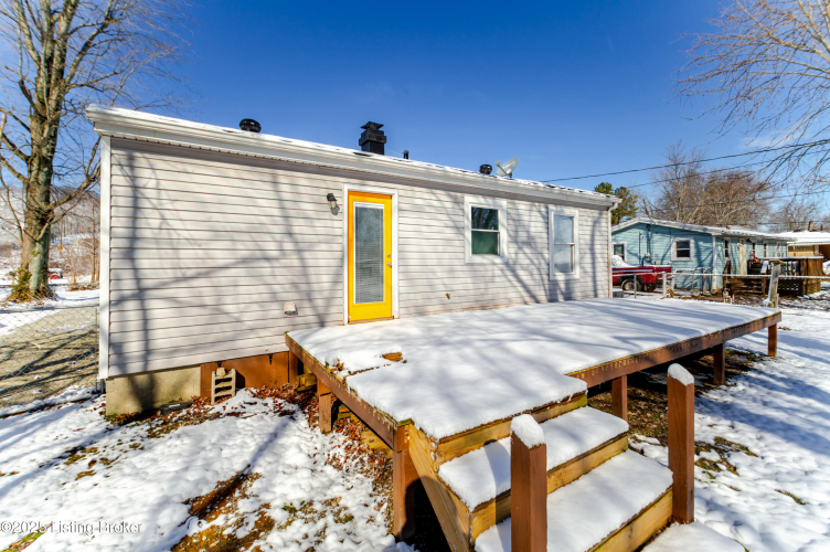 Listing Image 16