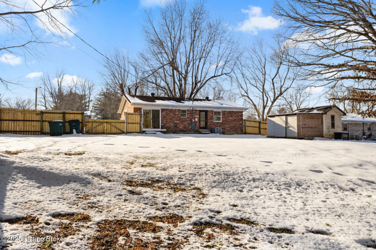 Listing Image 6