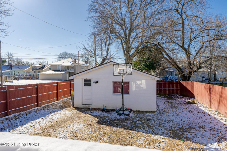 Listing Image 54