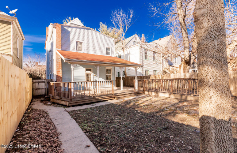 Listing Image 3