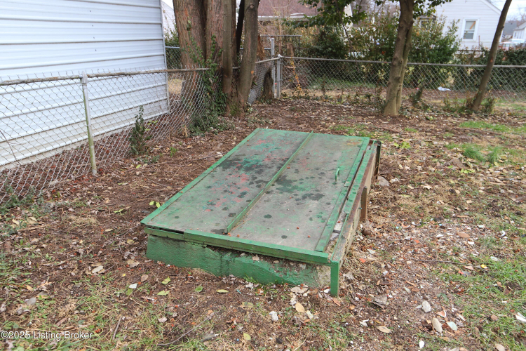 Listing Image 37