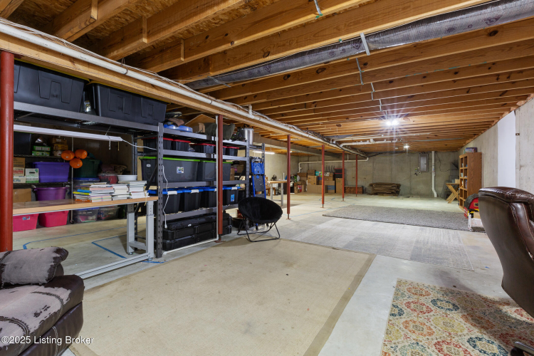 Listing Image 37