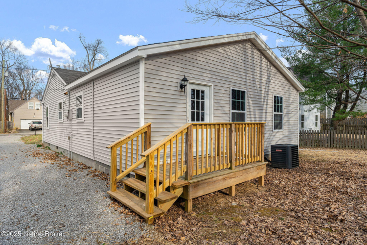Listing Image 41