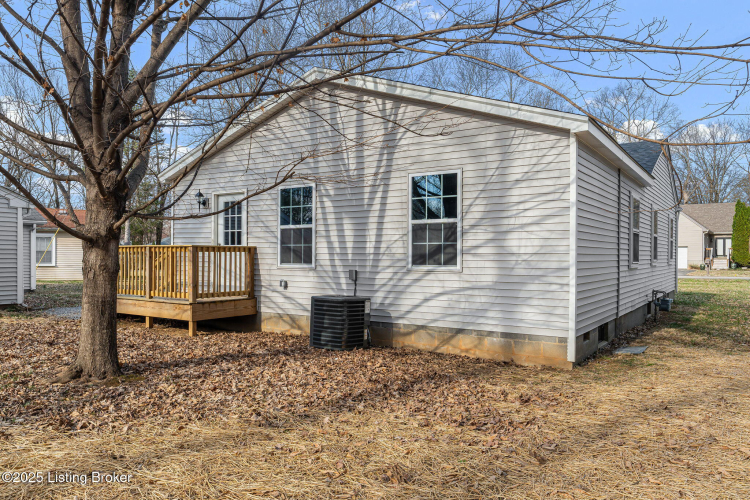 Listing Image 42