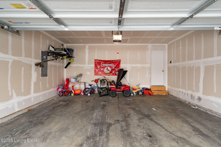 Listing Image 45