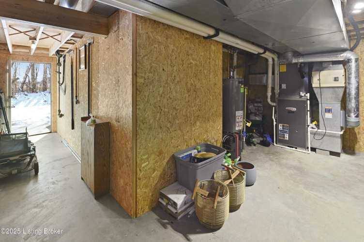 Listing Image 47