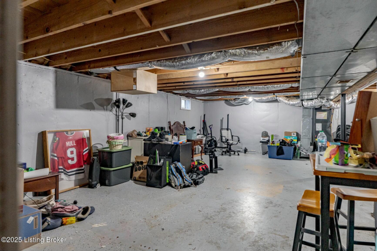 Listing Image 53