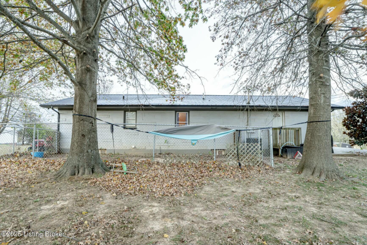 Listing Image 69