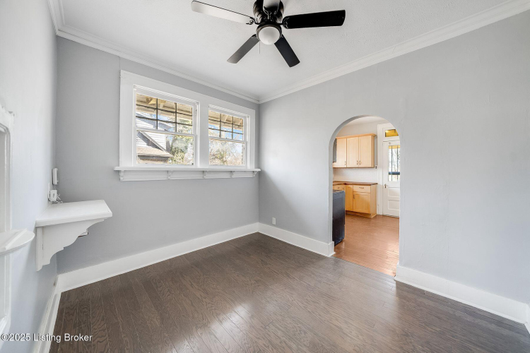 Listing Image 23