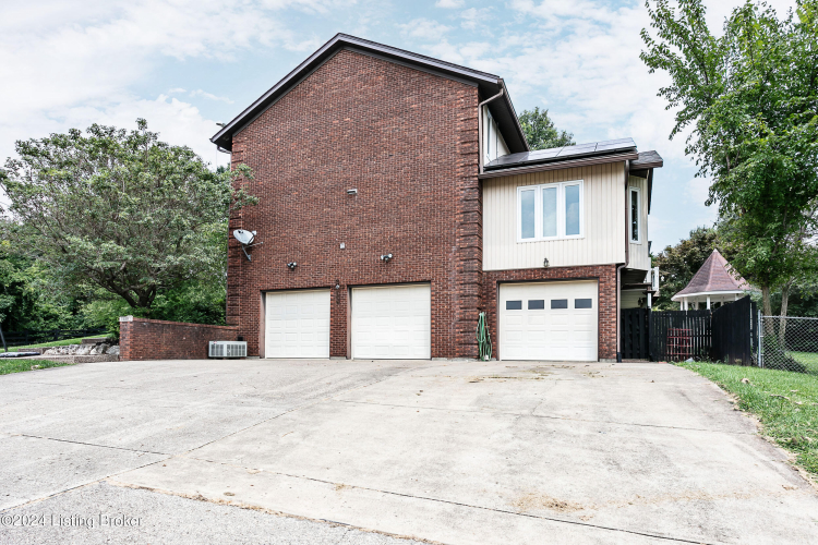 Listing Image 50