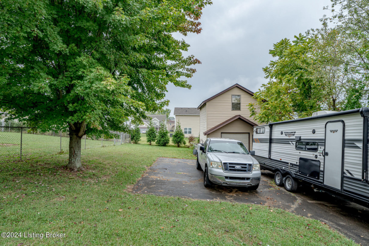 Listing Image 69