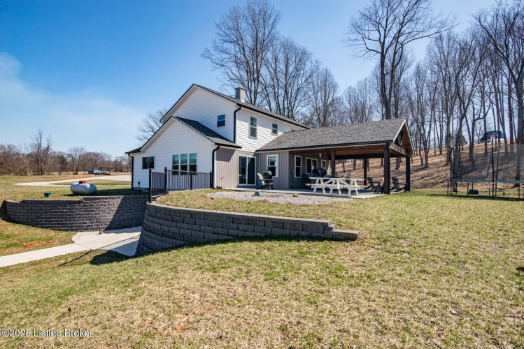 Listing Image 56