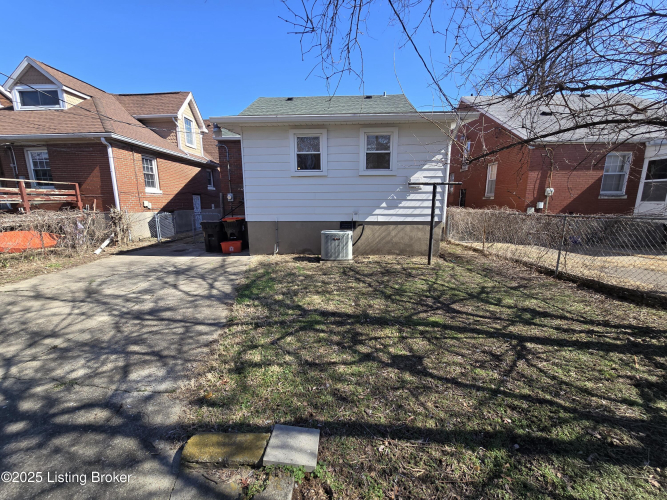 Listing Image 81