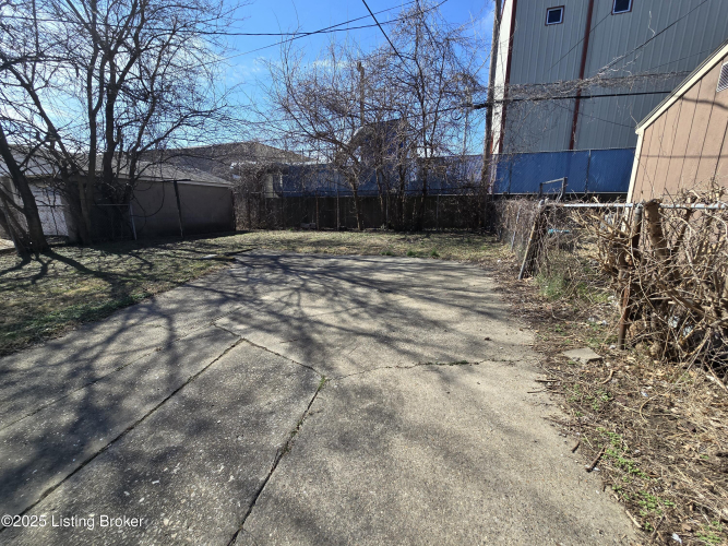 Listing Image 83