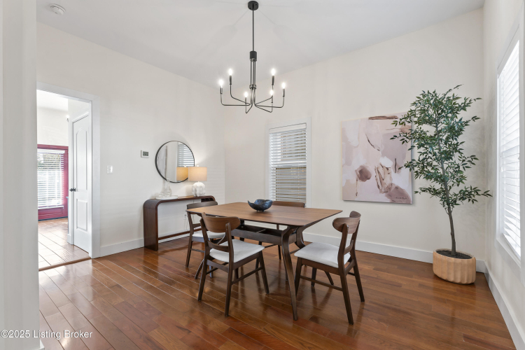 Listing Image 22