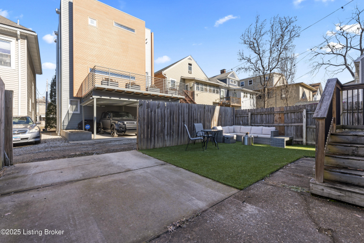Listing Image 49