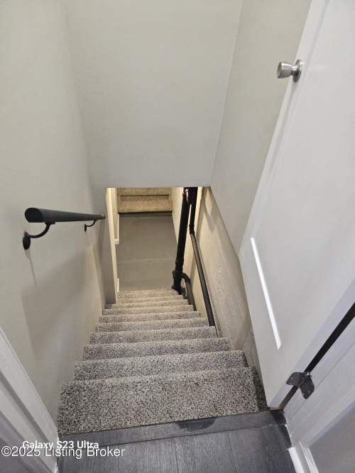 Listing Image 21
