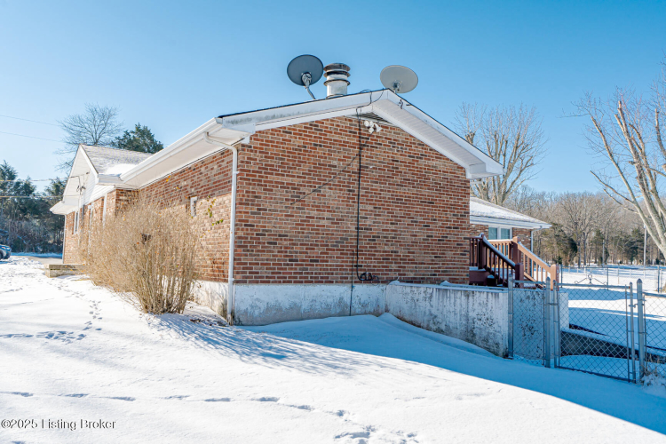 Listing Image 46
