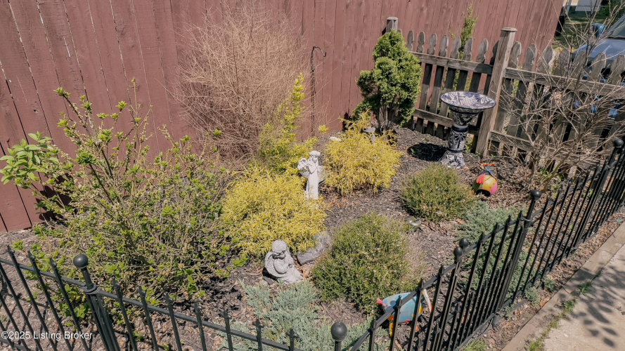 Listing Image 29