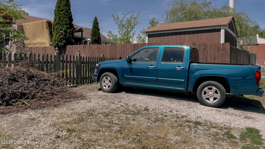 Listing Image 33