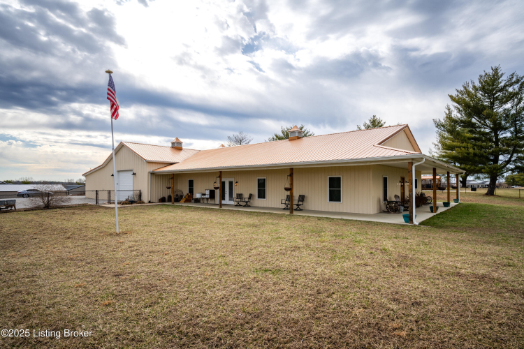 Listing Image 4