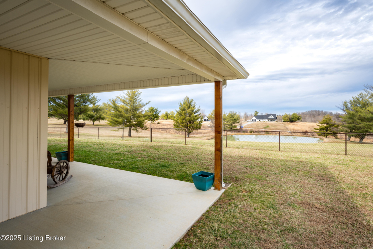 Listing Image 43