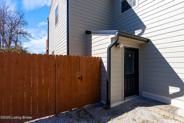 Listing Image 49